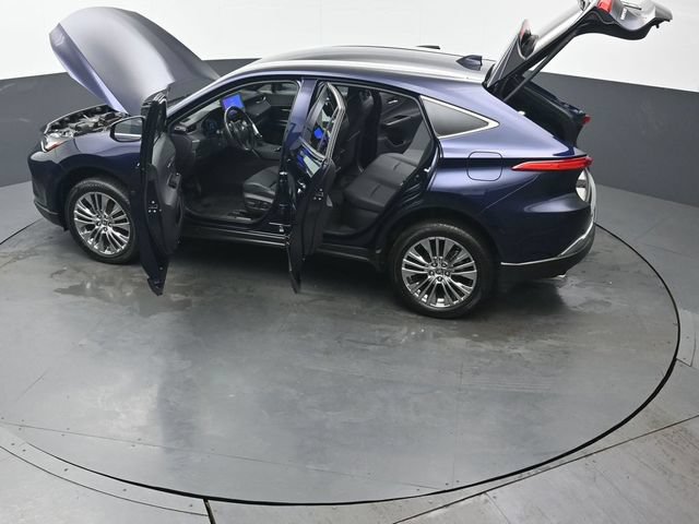 Certified 2024 Toyota Venza XLE AWD/4WD image 50