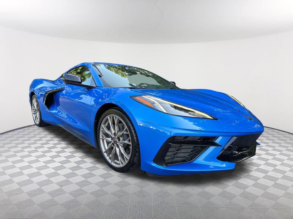 Used 2024 Chevrolet Corvette Stingray Preferred Cpe w/ Battery Protection Package RWD image 3