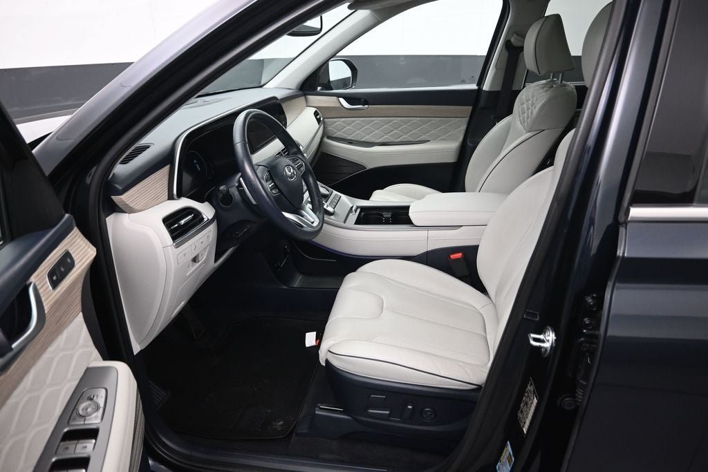 Certified 2022 Hyundai Palisade Calligraphy FWD image 9