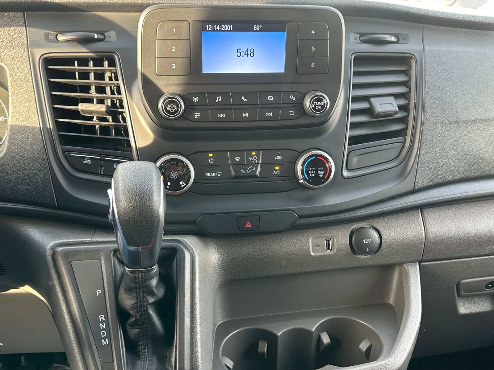 Used 2024 Ford Transit 250 Low Roof w/ Exterior Upgrade Package image 19