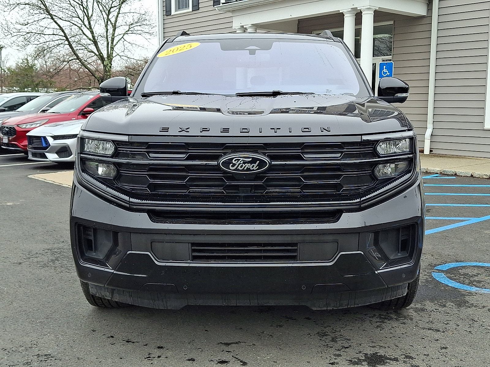 Certified 2025 Ford Expedition Platinum w/ Stealth Performance Package AWD/4WD image 2