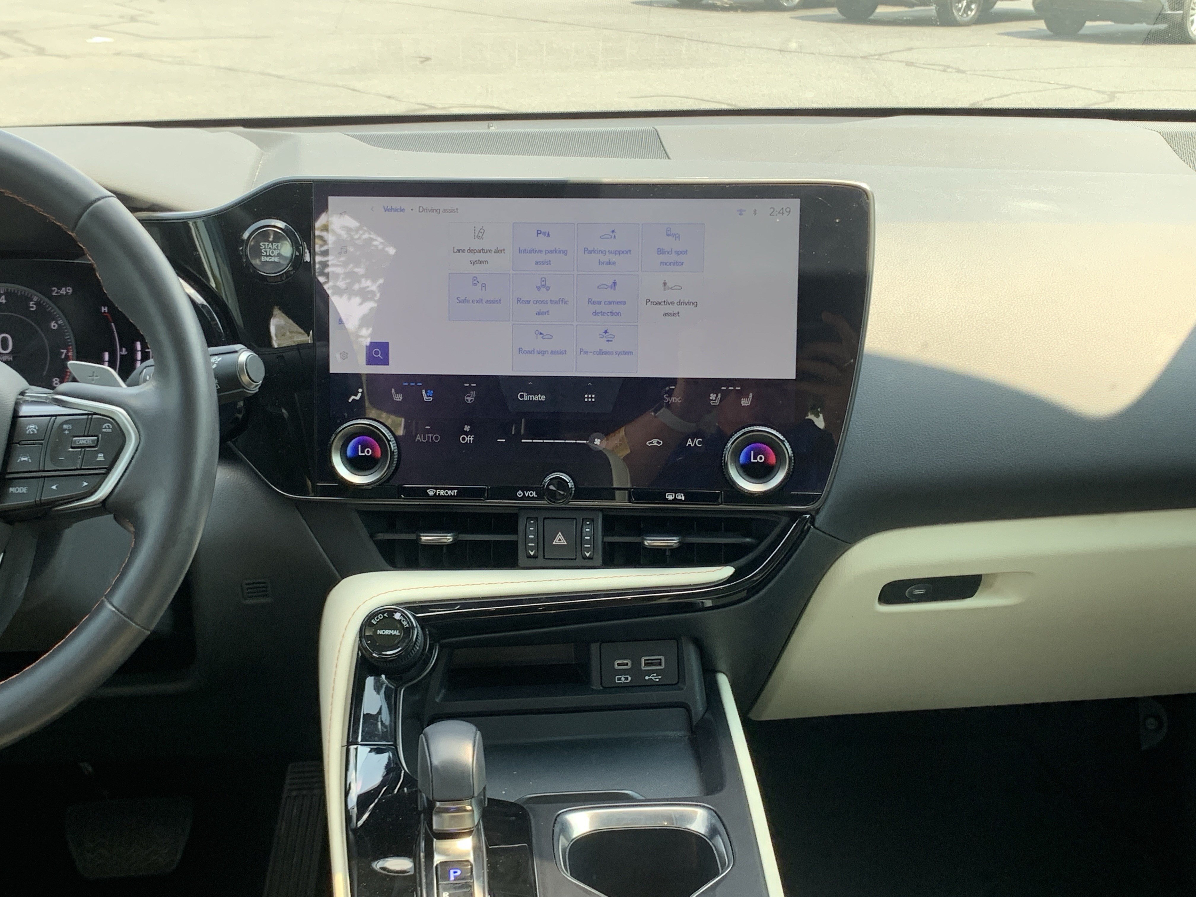 Used 2024 Lexus NX 250 FWD w/ Cold Area Package image 31