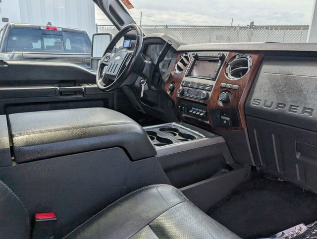 Used 2011 Ford F250 Lariat w/ Lariat Ultimate Pkg AWD/4WD image 36