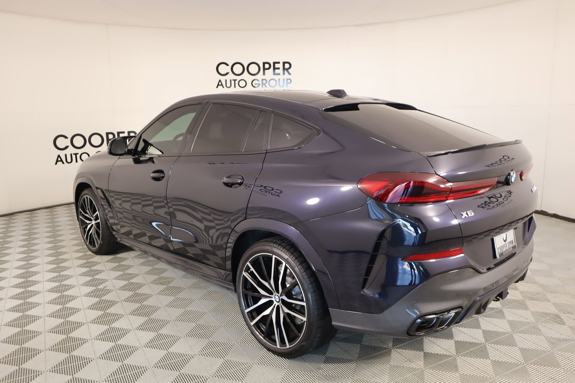 Used 2026 BMW X6 M60i image 24