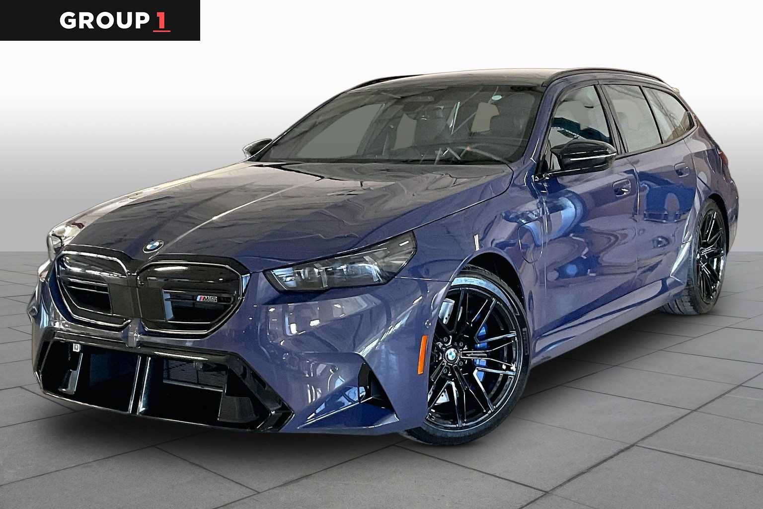 New 2027 BMW M5 Touring