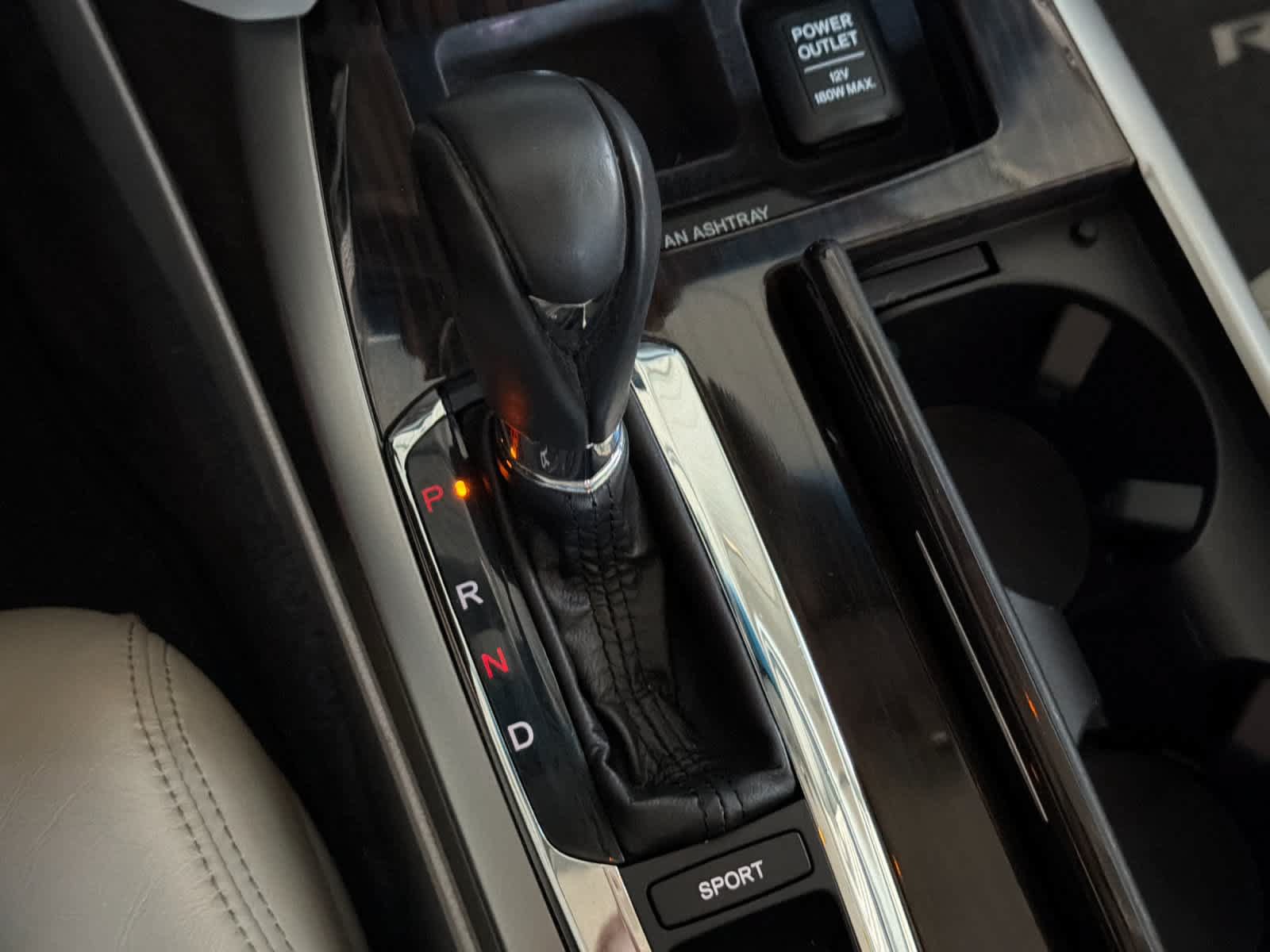 Used 2015 Acura RLX w/ Technology Package FWD image 22
