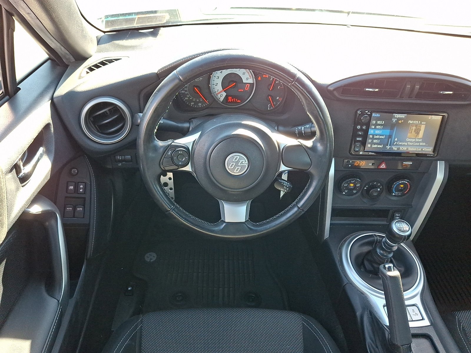 Used 2017 Toyota 86 RWD image 12