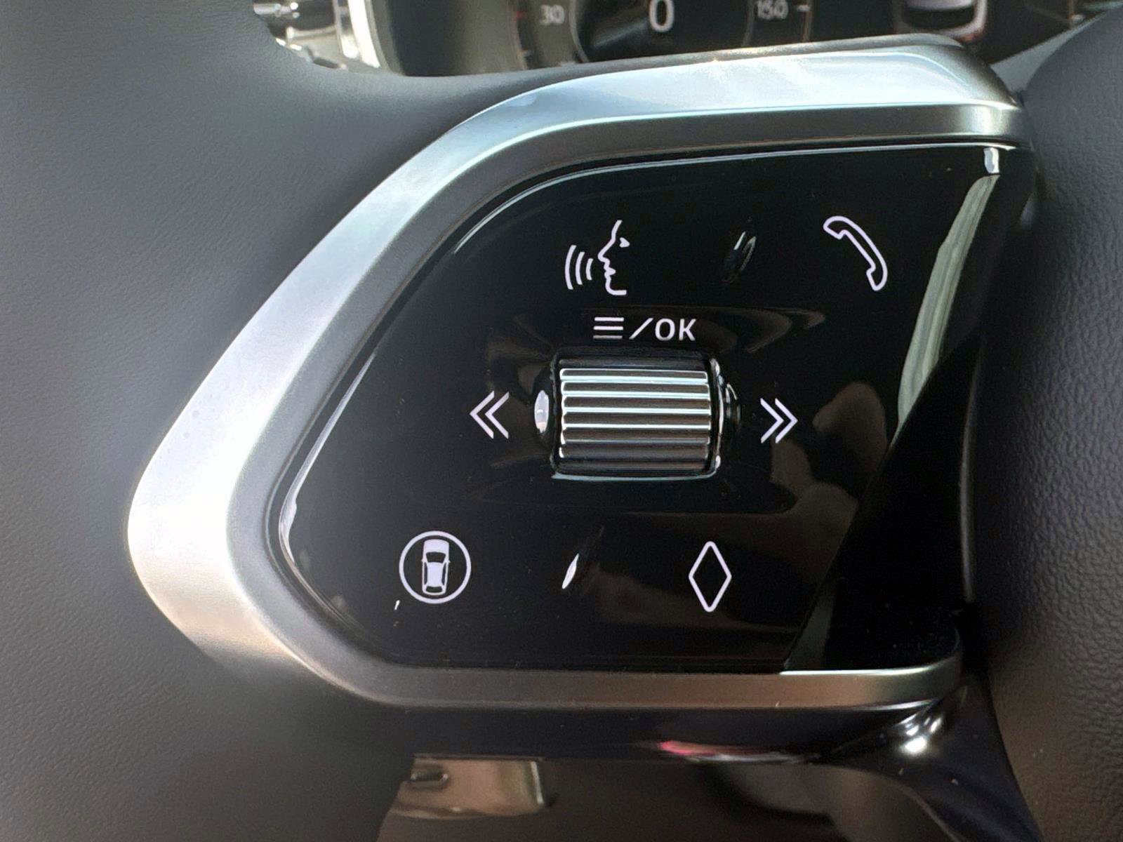 New 2026 Jaguar F-PACE R-Dynamic S image 26