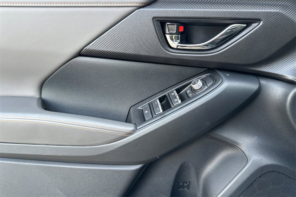 Used 2024 Subaru Crosstrek 2.5i Limited image 12