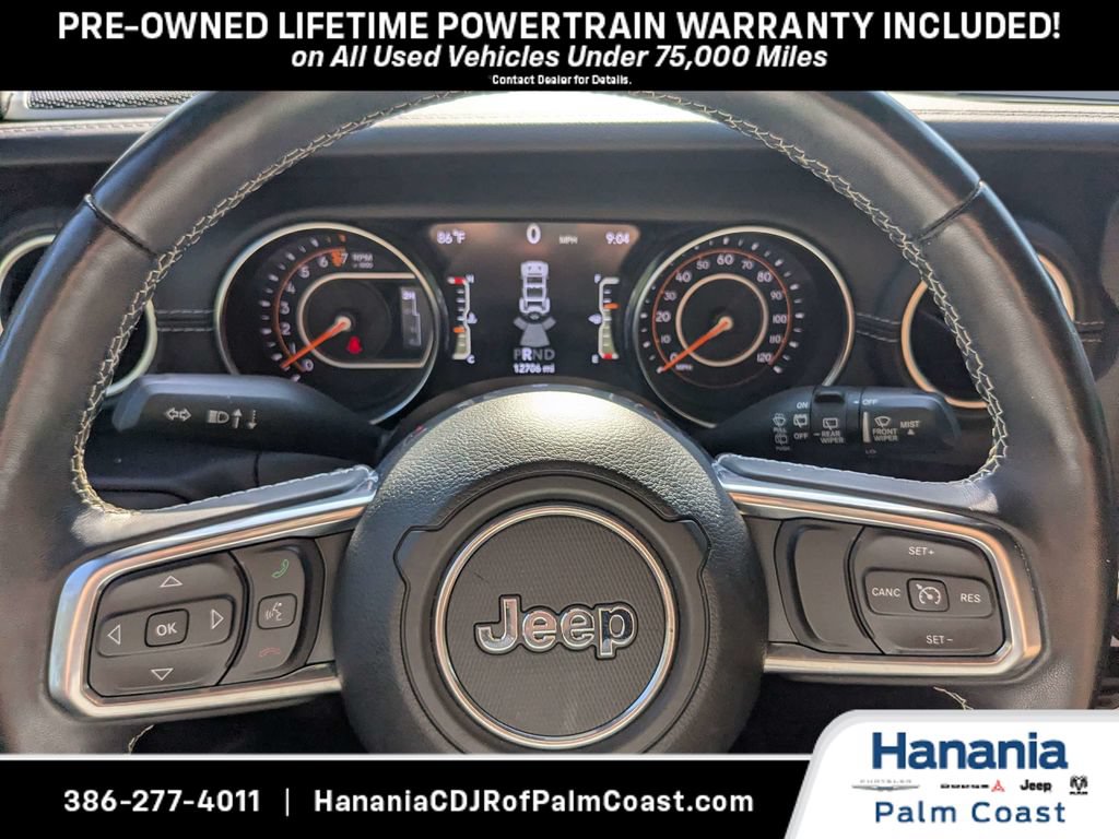 Used 2020 Jeep Wrangler Unlimited Sahara w/ Dual Top Group AWD/4WD image 27