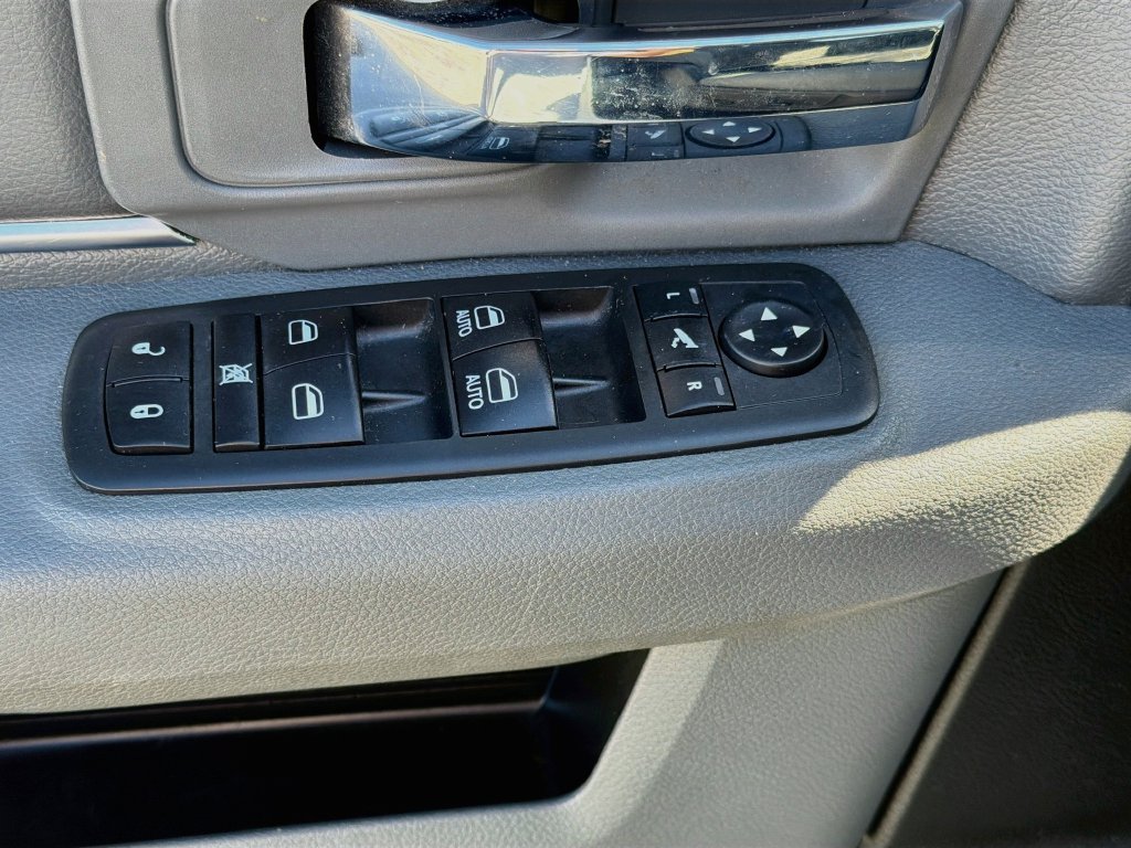 Used 2019 RAM 1500 Big Horn RWD image 21