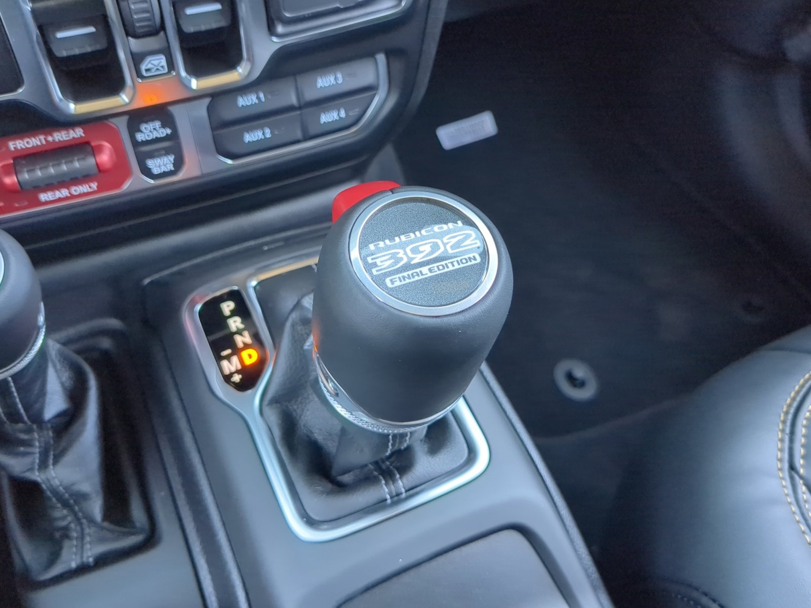 New 2025 Jeep Wrangler Unlimited Rubicon 392 image 31