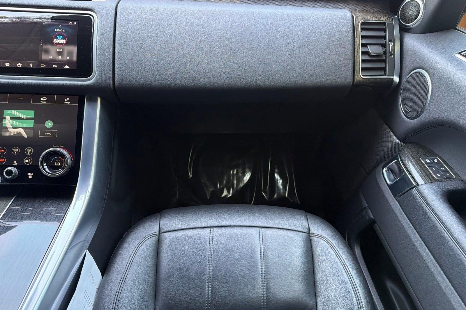 Used 2019 Land Rover Range Rover Sport SE AWD/4WD image 31