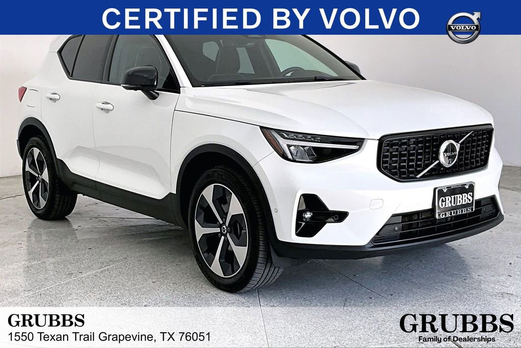 Certified 2025 Volvo XC40 B5 Plus