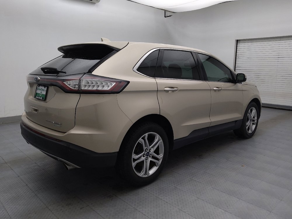 Used 2017 Ford Edge Titanium w/ Technology Package FWD image 9