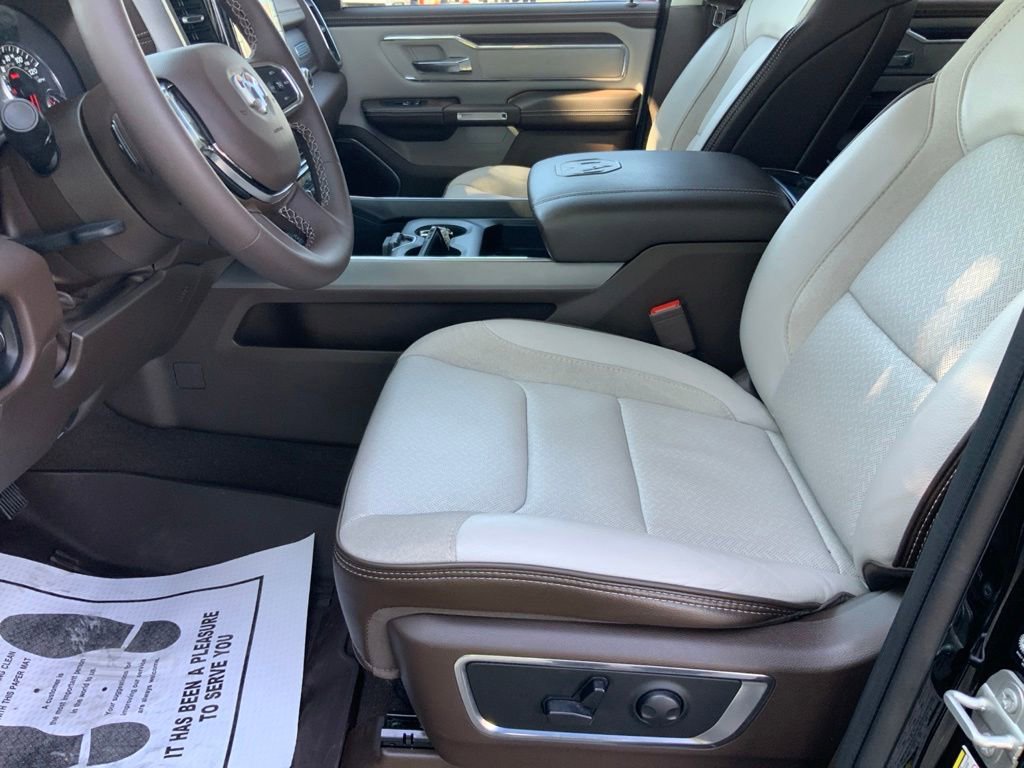 Used 2025 RAM 1500 Laramie w/ Bed Utility Group AWD/4WD image 15