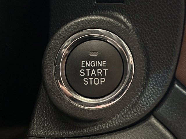 Used 2021 Subaru Outback Touring XT AWD/4WD image 28