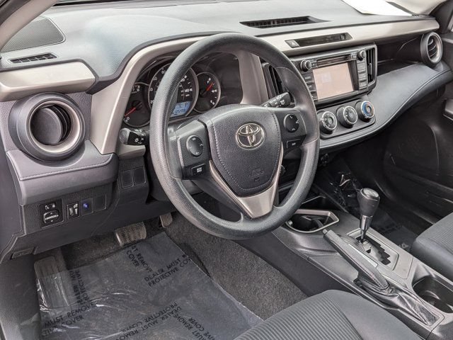 Used 2016 Toyota RAV4 LE FWD image 16