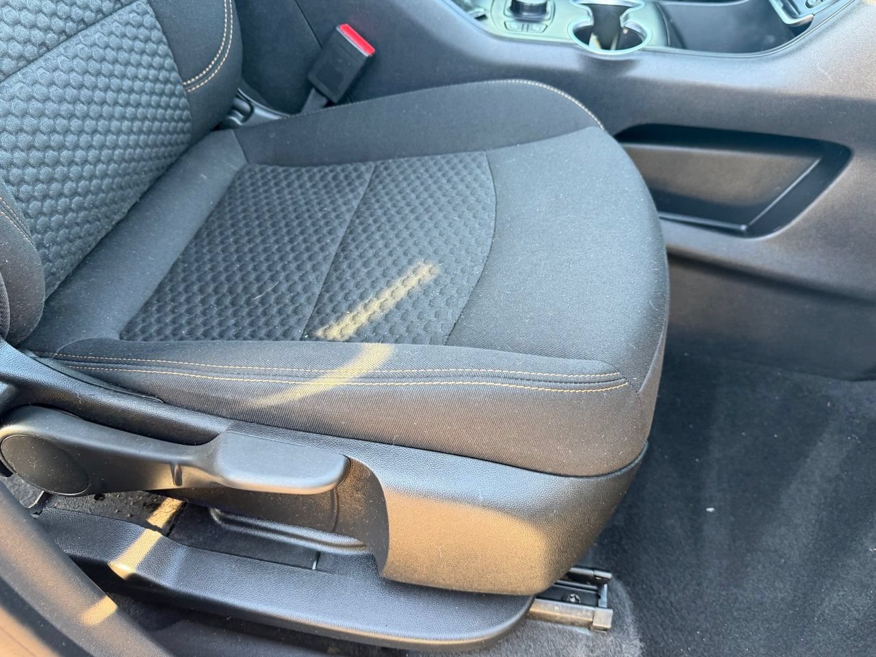 Used 2020 GMC Terrain SLE w/ Driver Convenience Package FWD image 35