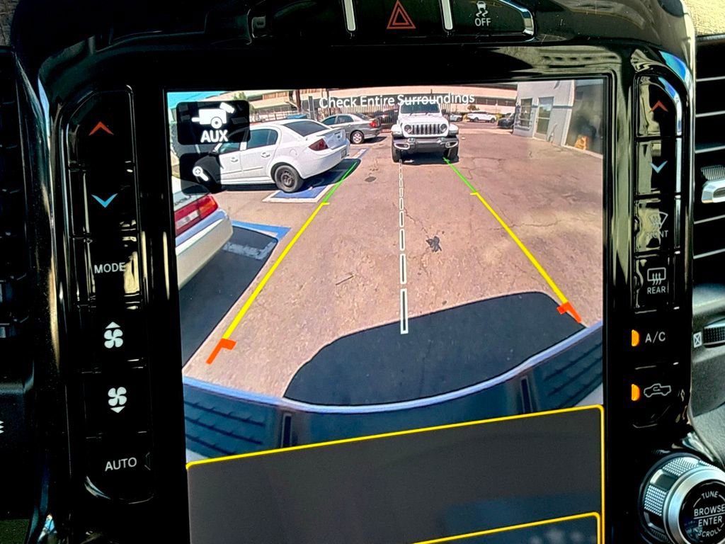 Used 2024 RAM 3500 Limited image 27