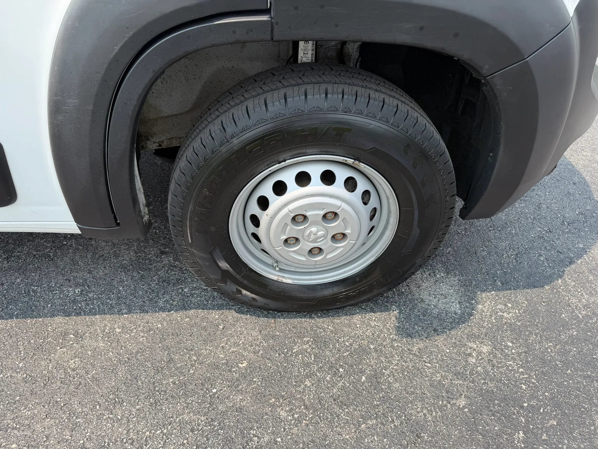 Used 2023 RAM ProMaster 2500 FWD image 38