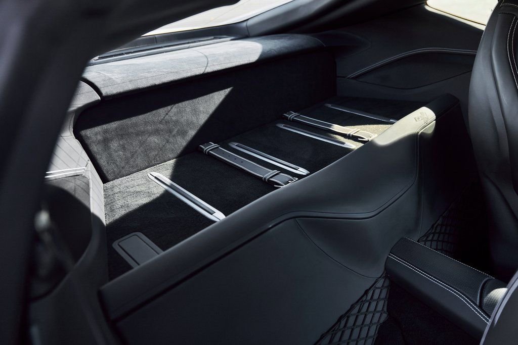 Used 2019 Ferrari 812 Superfast image 39