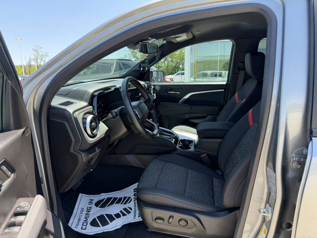Certified 2024 Chevrolet Colorado Z71 w/ Z71 Convenience Package 2 AWD/4WD image 14