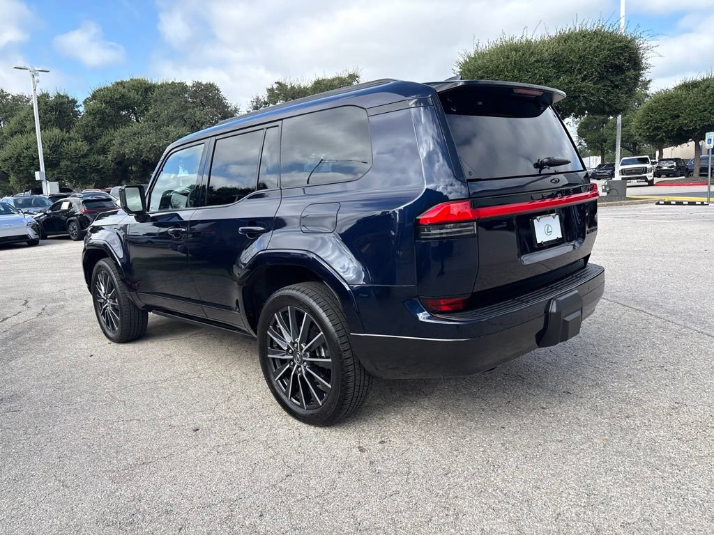 Certified 2025 Lexus GX 550 w/ Accessory Package (2T) AWD/4WD image 3
