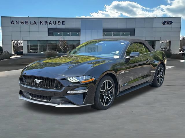 Used 2022 Ford Mustang GT Premium w/ Equipment Group 401A RWD image 3