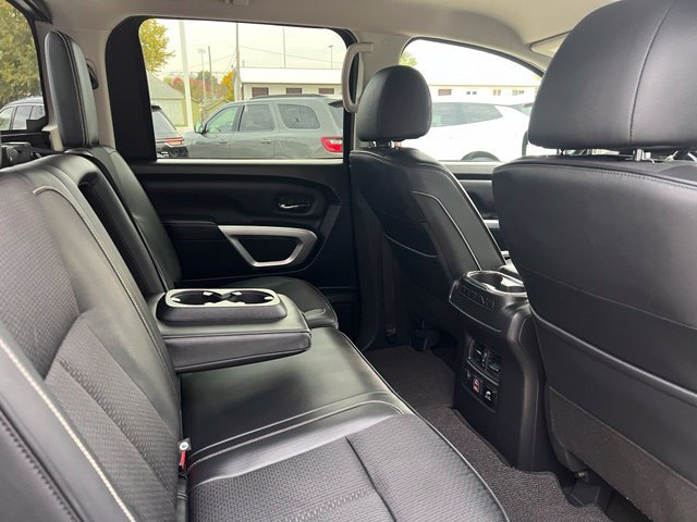 Used 2019 Nissan Titan PRO-4X AWD/4WD image 14