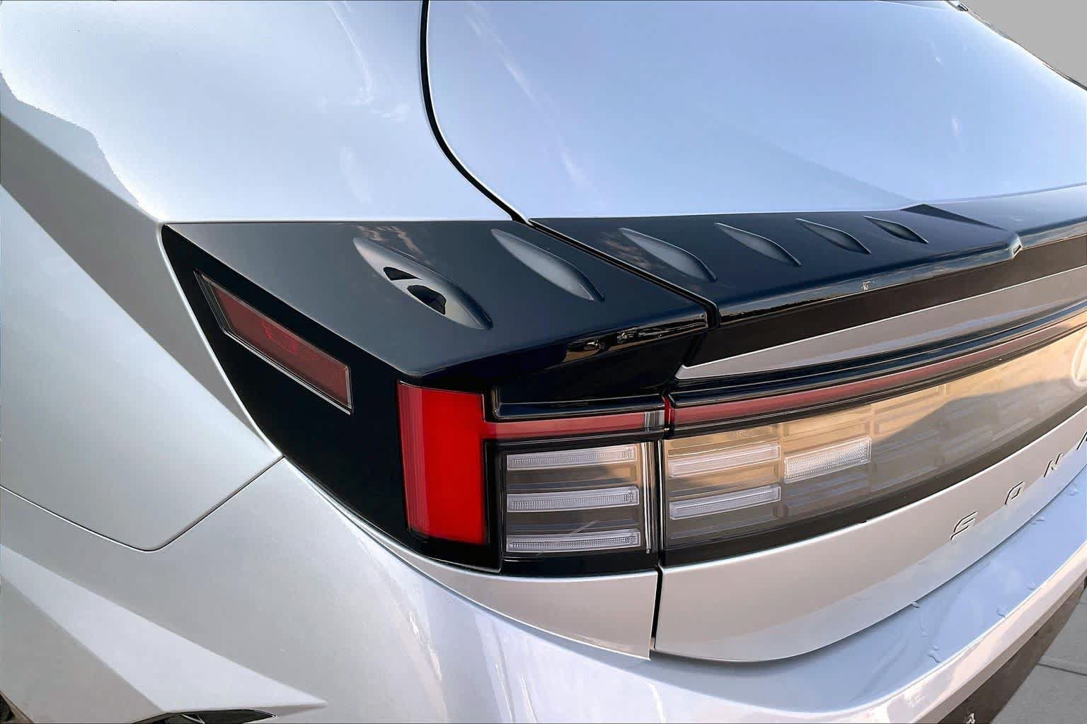 Used 2025 Hyundai Sonata SEL FWD image 25