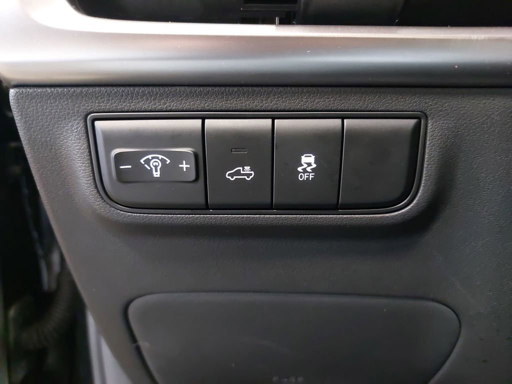 Certified 2025 Hyundai Santa Cruz SEL image 26