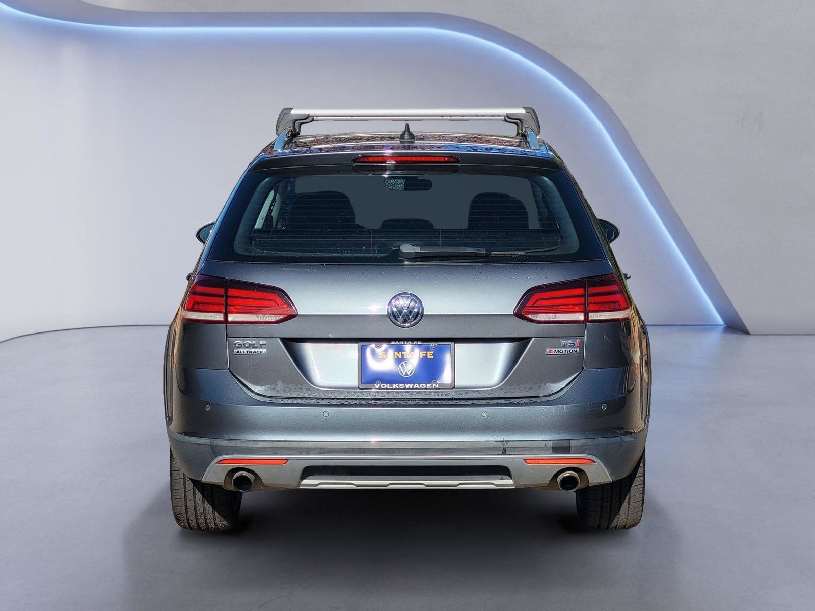 Used 2018 Volkswagen Golf Alltrack SEL AWD/4WD image 6