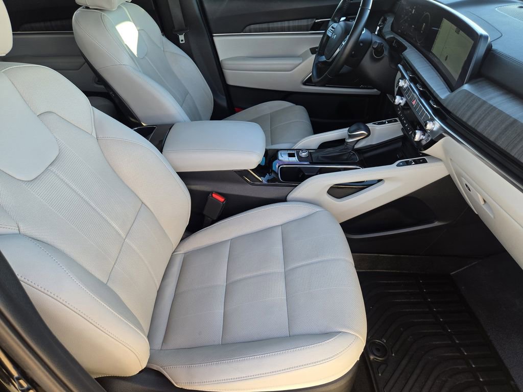 Certified 2024 Kia Telluride SX image 11