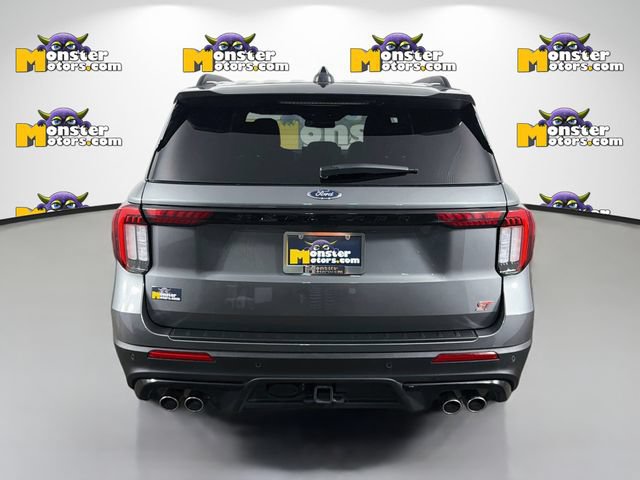 Used 2025 Ford Explorer ST AWD/4WD image 6