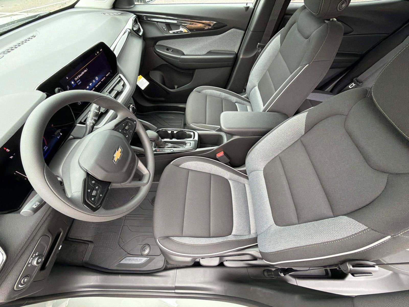 New 2026 Chevrolet TrailBlazer LS w/ LS Convenience Package image 3