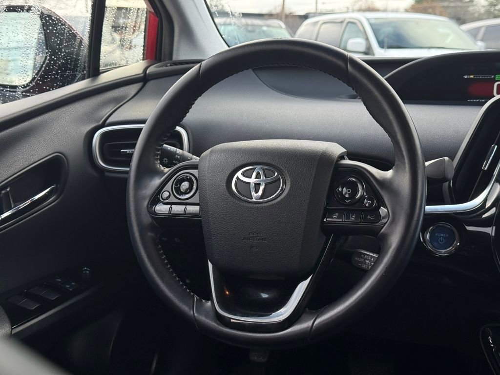 Used 2020 Toyota Prius Prime LE image 18