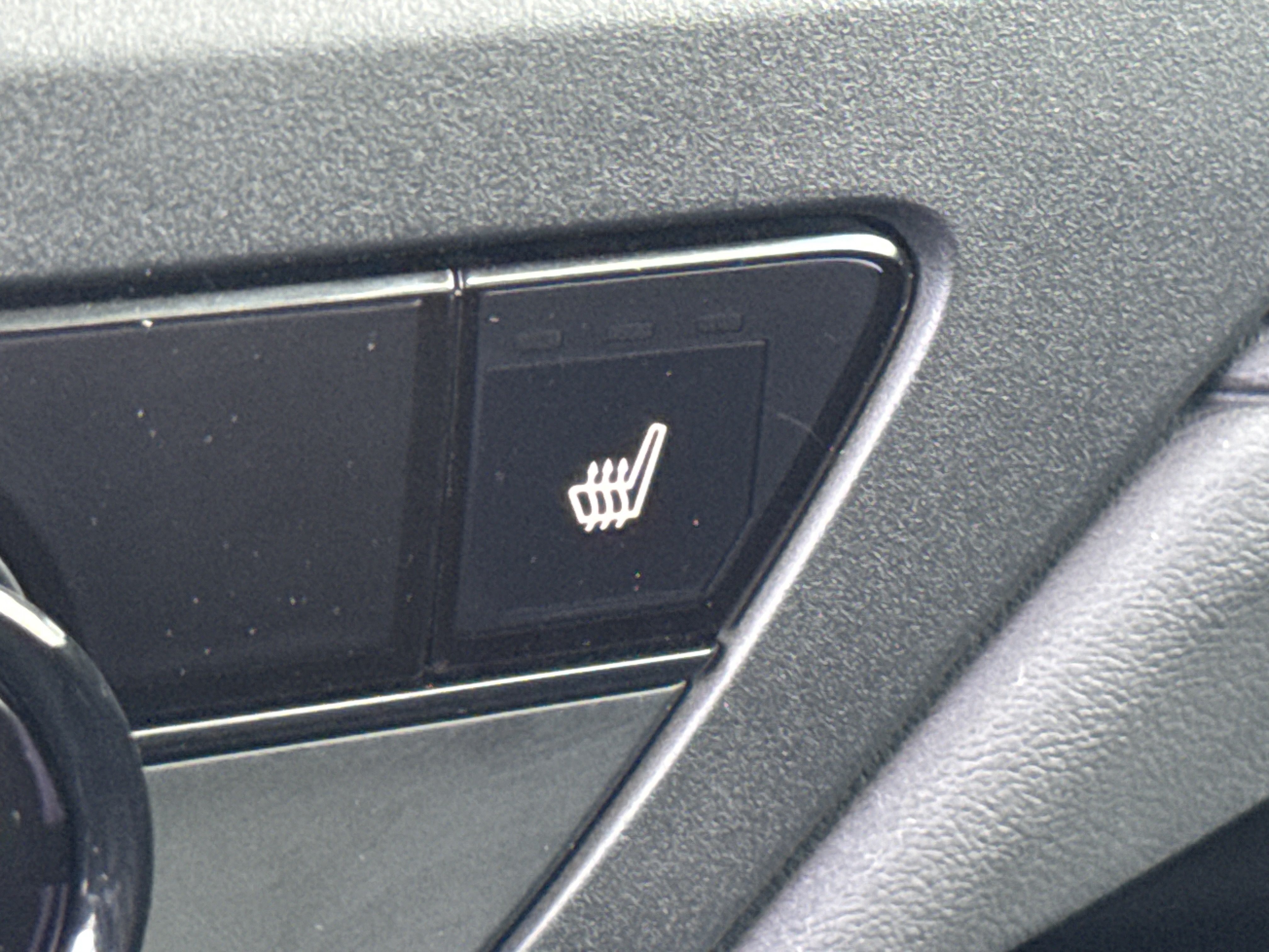 Certified 2023 Honda Accord EX image 30