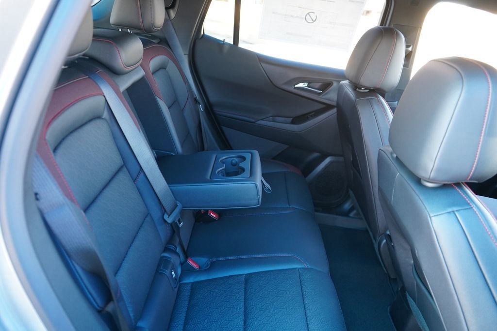 New 2026 Chevrolet Equinox RS w/ Convenience Package III FWD image 25