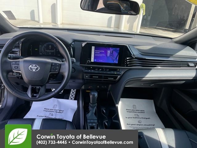 Used 2025 Toyota Camry SE image 20