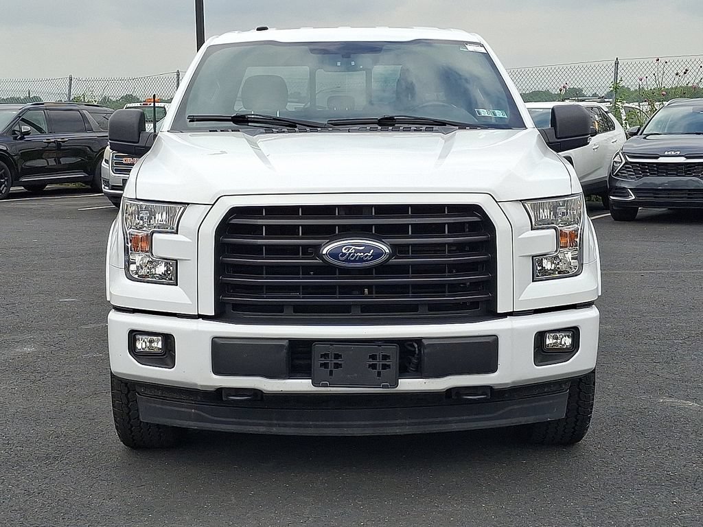 Used 2017 Ford F150 XLT w/ Equipment Group 302A Luxury AWD/4WD image 2