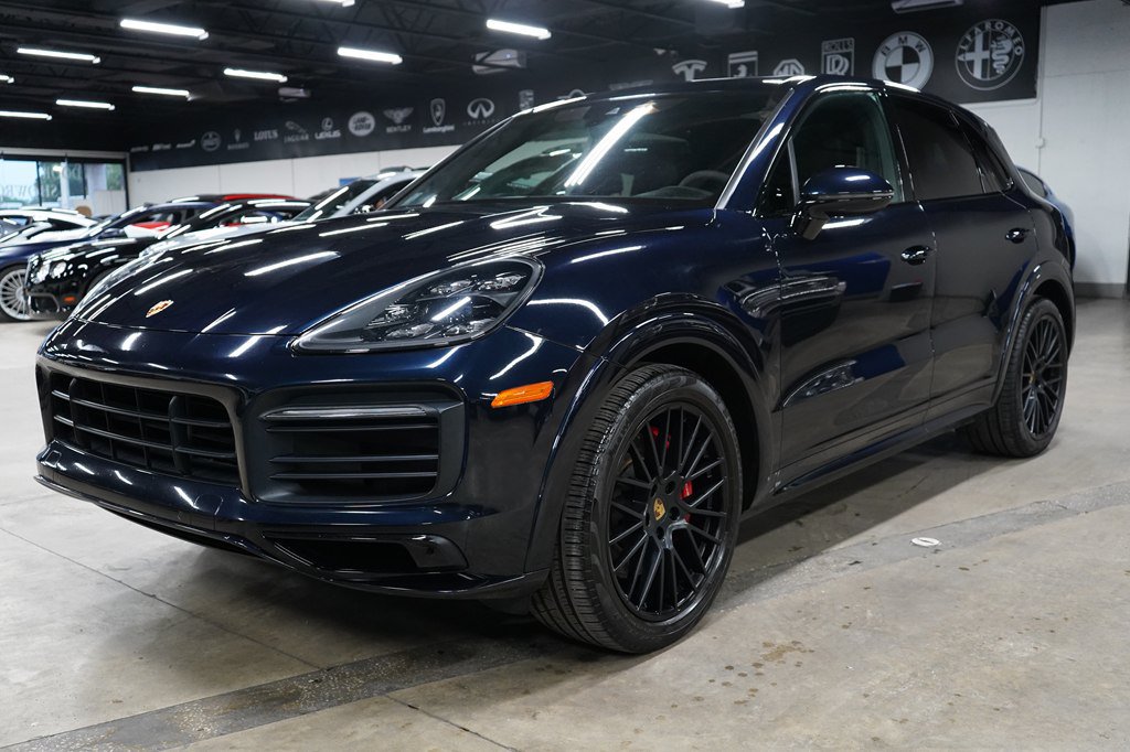 Used 2023 Porsche Cayenne GTS w/ Premium Package Plus AWD/4WD image 1