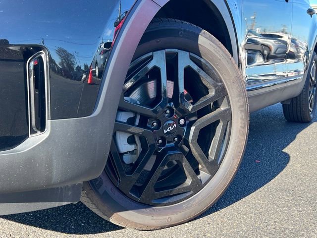 Used 2024 Kia Telluride SX X-Line image 2