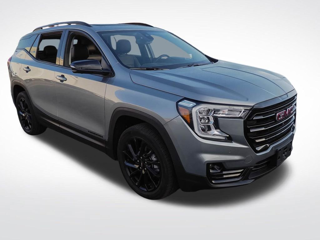 Used 2023 GMC Terrain SLT w/ Infotainment Package II AWD/4WD image 4