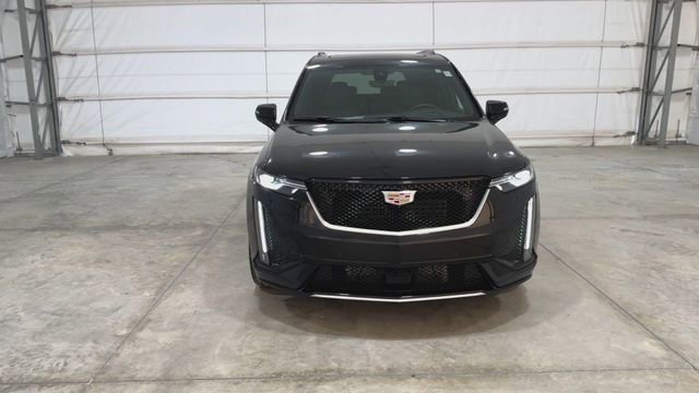New 2025 Cadillac XT6 Sport w/ Technology Package AWD/4WD image 3