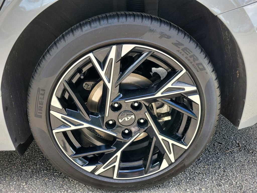 Used 2025 Kia K5 GT-Line image 11