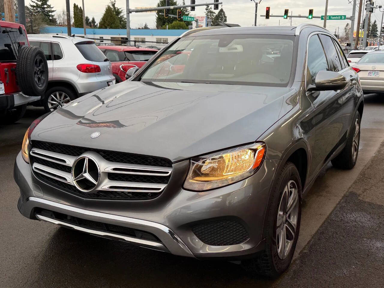Used 2016 Mercedes-Benz GLC 300 GLC 300 4MATIC AWD 4dr SUV image 6
