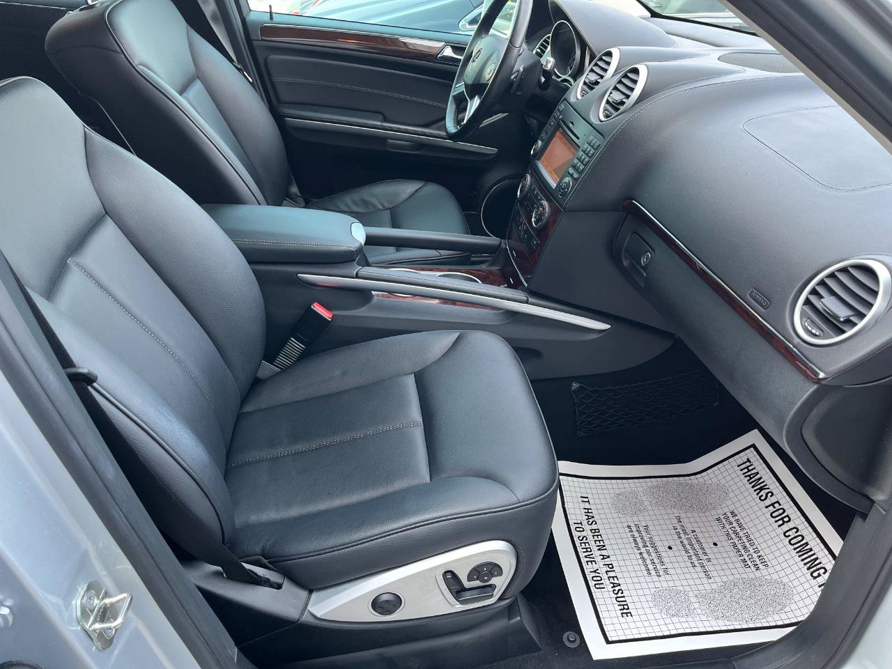 Used 2011 Mercedes-Benz GL 320 BlueTEC 4MATIC image 23