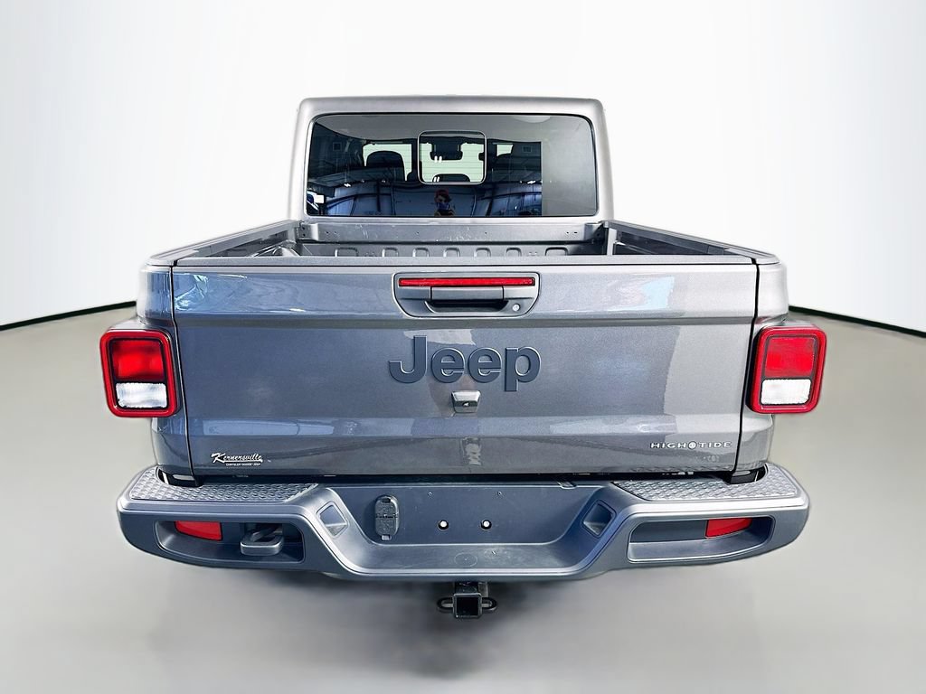 Used 2025 Jeep Gladiator Sport AWD/4WD image 6
