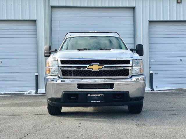 Used 2014 Chevrolet Silverado 2500 W/T AWD/4WD image 2